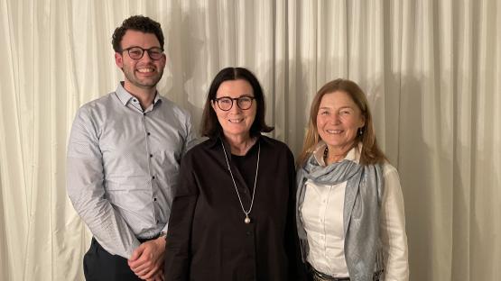 Auf dem Foto steht der Ortsvorstand nebeneinander, von links nach rechts zu sehend sind: Lasse Bahnsen, Eva Baumgartner und Anette Westarp.